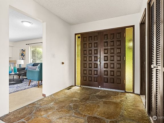 5th image of 7606 84th Street E