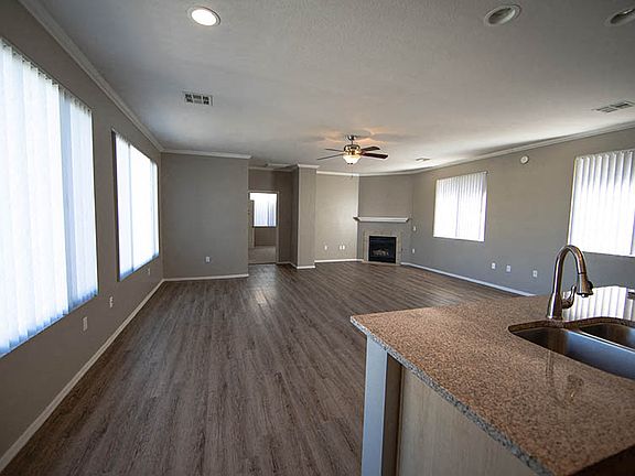 5th image of 5700 Market St #3004