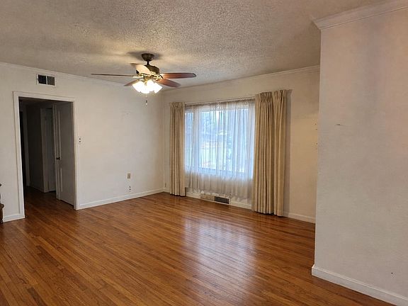 5th image of 1023 Tilden St