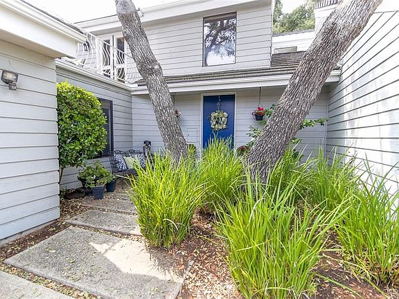 2nd image of 10965 Meadow Glen Way E