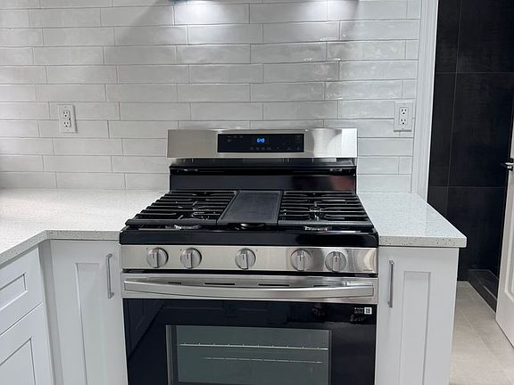 5th image of 732 S Johnson Ave #939797541