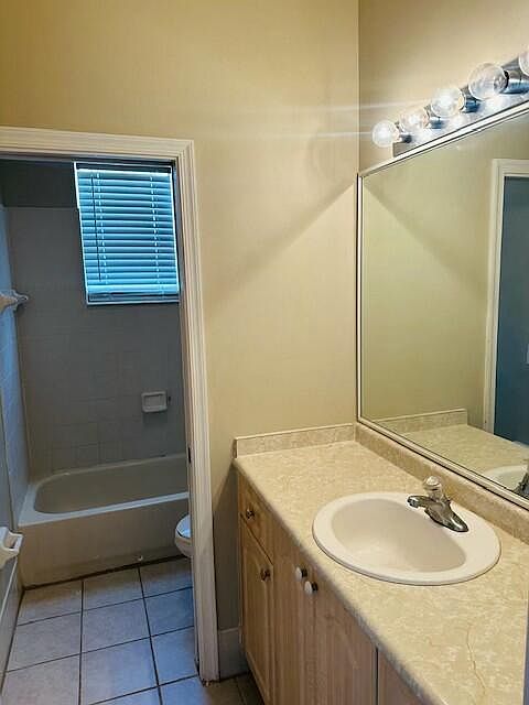 1st image of 10634 Old Hammock Way