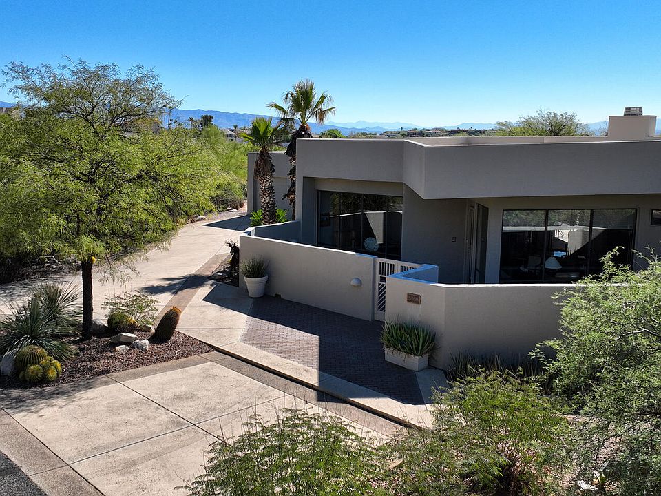 1st image of 5550 E Paseo Bueno