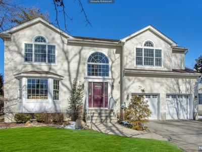 42 Dwight Ave, Hillsdale, NJ, 07642