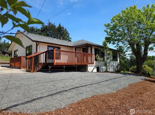 2914 Columbia Heights Road, Longview, WA 98632