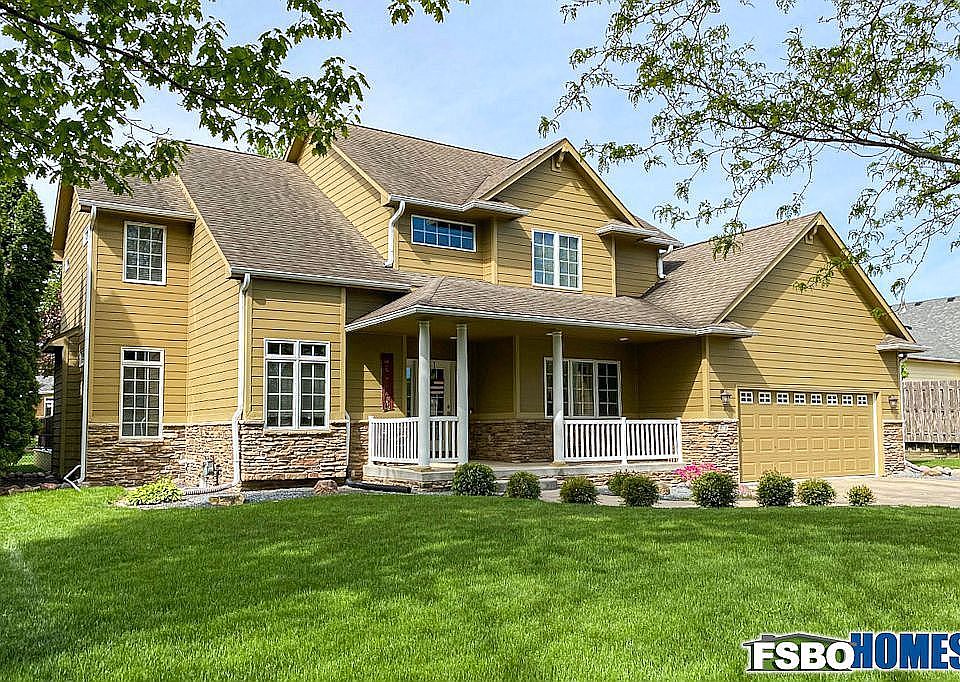 1st image of 8170 Wellington Blvd