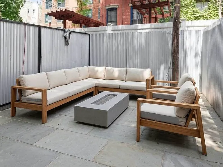 829 Halsey St #AA — Photo 12