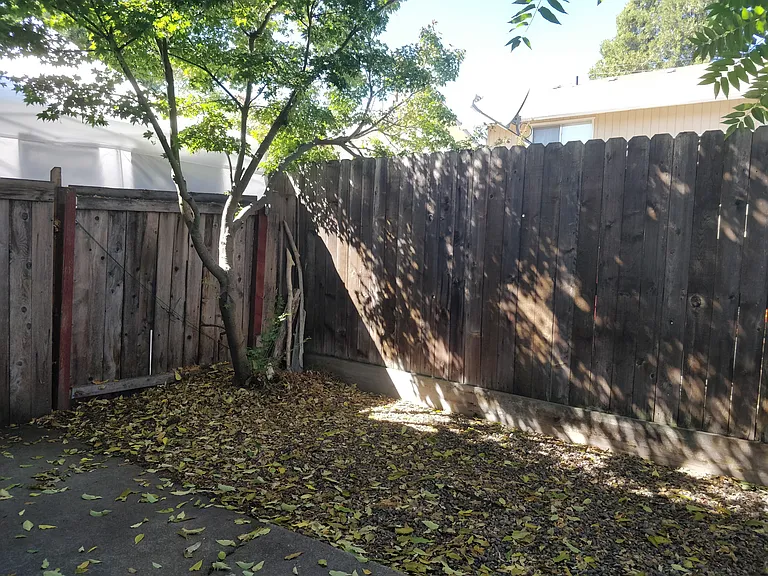 Twin Cir — Photo 20