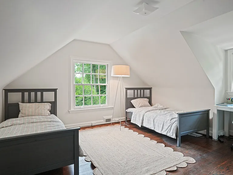 5320 Albemarle St — Photo 23