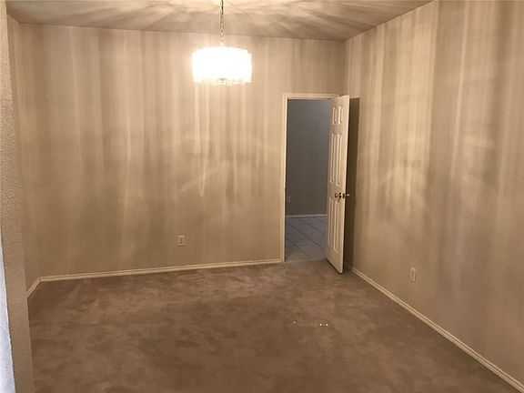 3rd image of 4448 Burnhill Dr