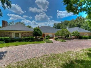 1002 Edgemont Pl, Brandon, FL 33511