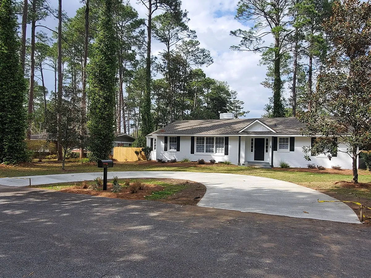 Building Photo - 308 Highland Pl