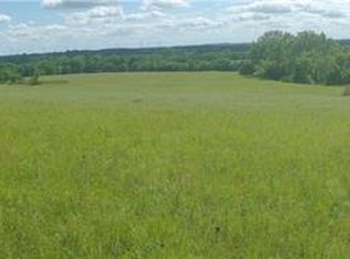 3200 Street, Iola, KS 66749