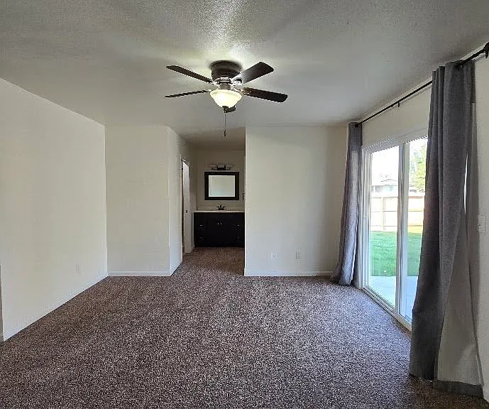 3012 E Los Altos Ave — Photo 29