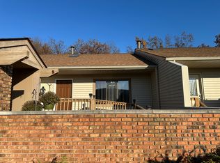 25150 Jefferson Ct, South Lyon, MI 48178