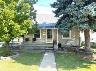 17805 Lowell St, Roseville, MI