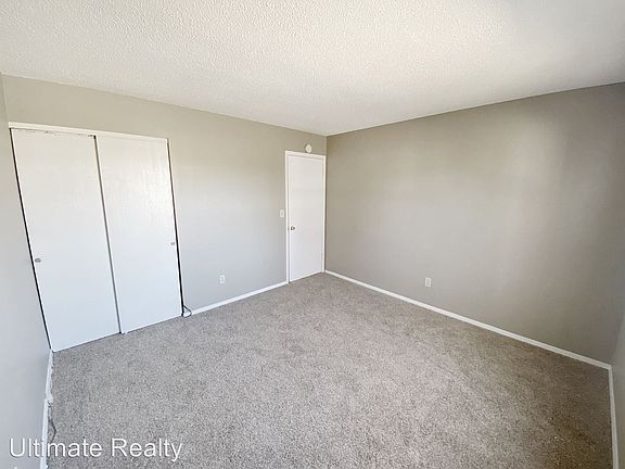 4th image of 2286 Central Parkway Dr