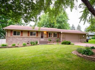 7320 Homestead Ave S, Cottage Grove, MN 55016