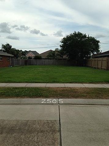 1st image of 2505 Gallant Dr