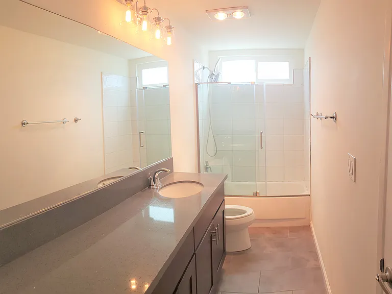 Aviation Townhomes — Photo 13