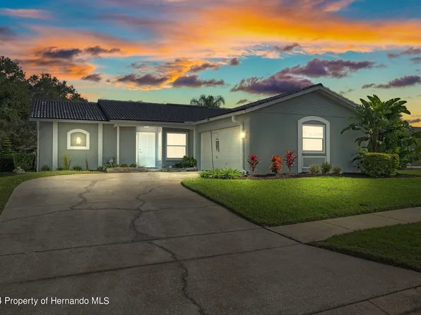 18750 Green Park Rd, Hudson, FL 34667