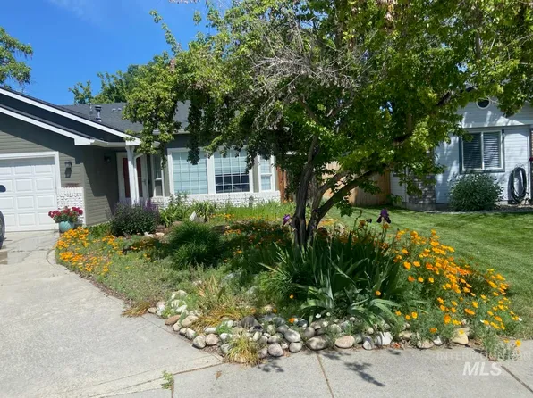 4836 N Cengotita Ave, Boise, ID 83703