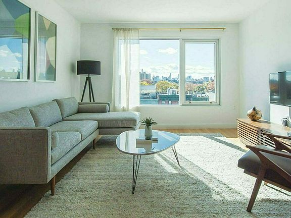 2nd image of 6 W 126th St APT 5H