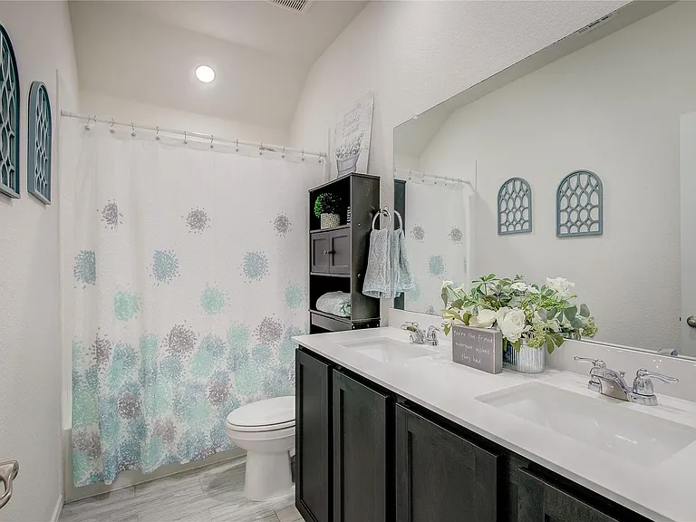 176 Mockingbird Way — Photo 13