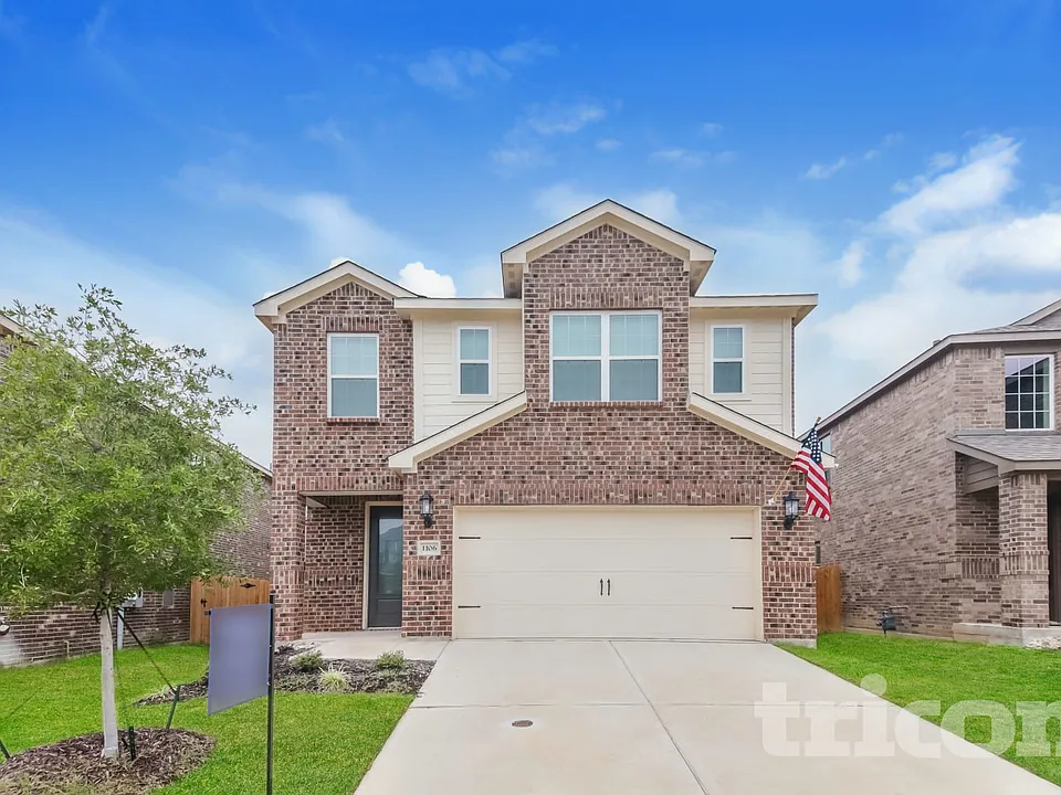 1106 Bullock Dr