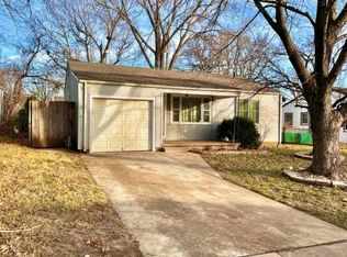 2340 S Pershing Ave, Wichita, KS 67218
