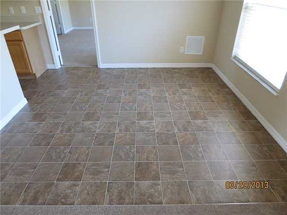 3rd image of 2329 SE Calcutta Cir