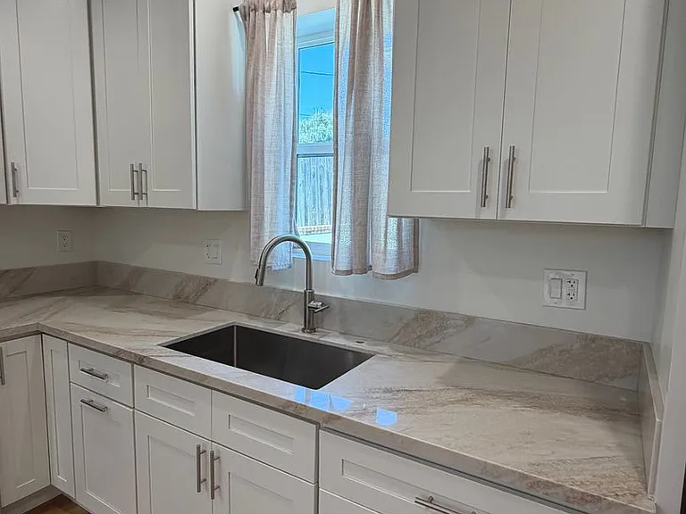 1045 Sonora Ave — Photo 7