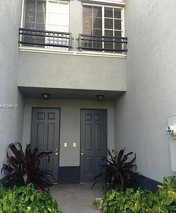 4th image of 3519 NW 13th St