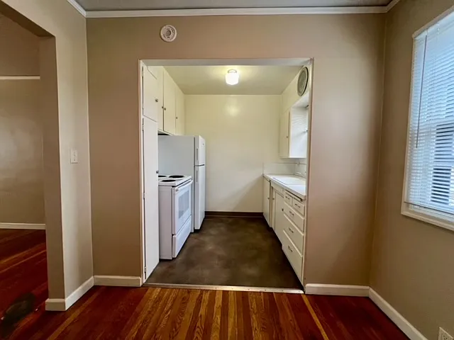 610 Washington St #2 — Photo 2