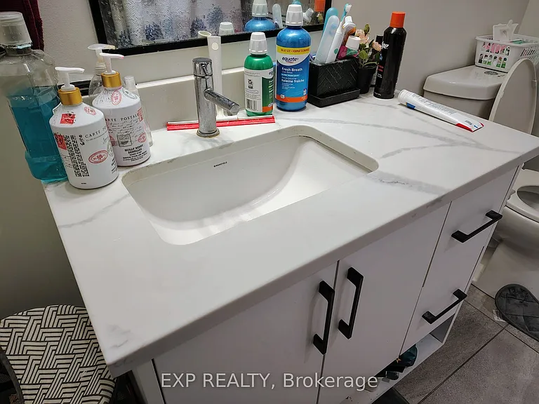 741 King St W #1505 — Photo 7