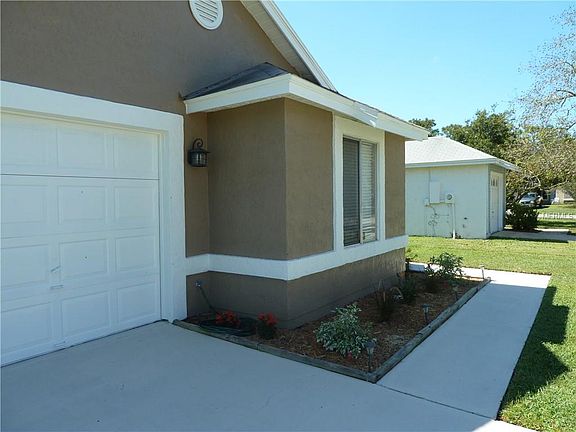 4th image of 3157 Ginger Cir