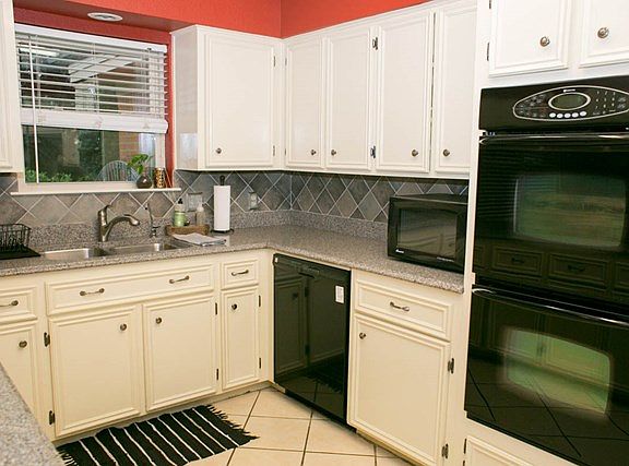 3rd image of 3002 Northtown Pl