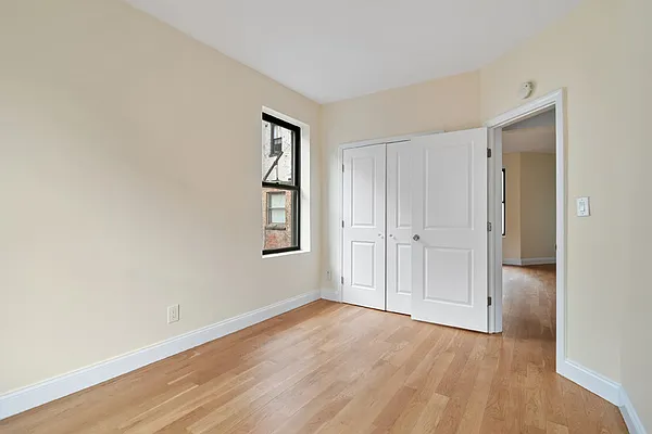 Rented by Cooper & Cooper Real Estate | media 10