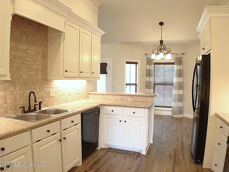 146 Tradition Pkwy — Photo 5