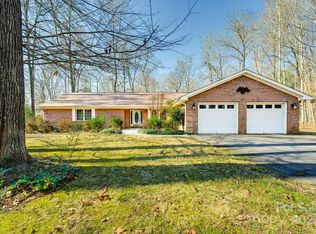 1020 Pebble Point Rd, Salisbury, NC 28146