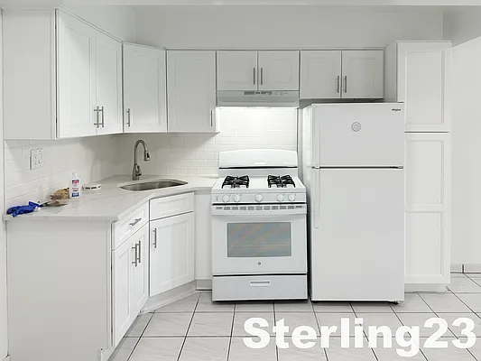 Rented by Sterling Realty Solution Inc | media 4