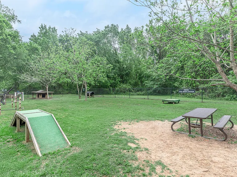 The Element at University Park — Photo 8