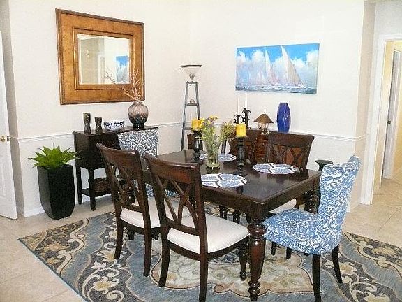 3rd image of 5160 Saint Davids Dr