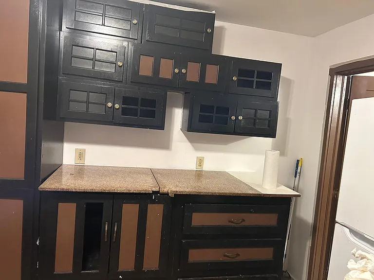74 Pine St #1 — Photo 3