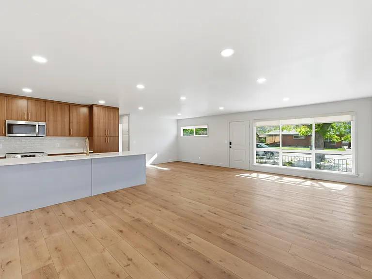 1153 N Buccaneer Dr — Photo 15