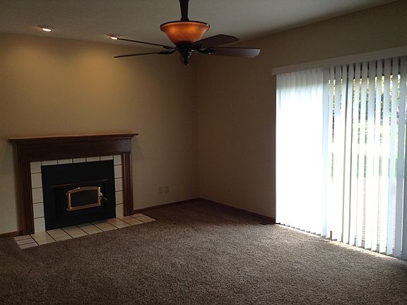 4th image of 1582 Garfield Park Blvd