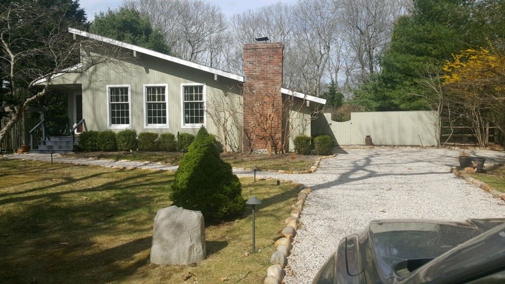 67 Manor Ln N, East Hampton, NY 11937 | Out East