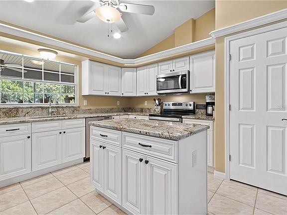 4th image of 33536 E Lake Joanna Dr