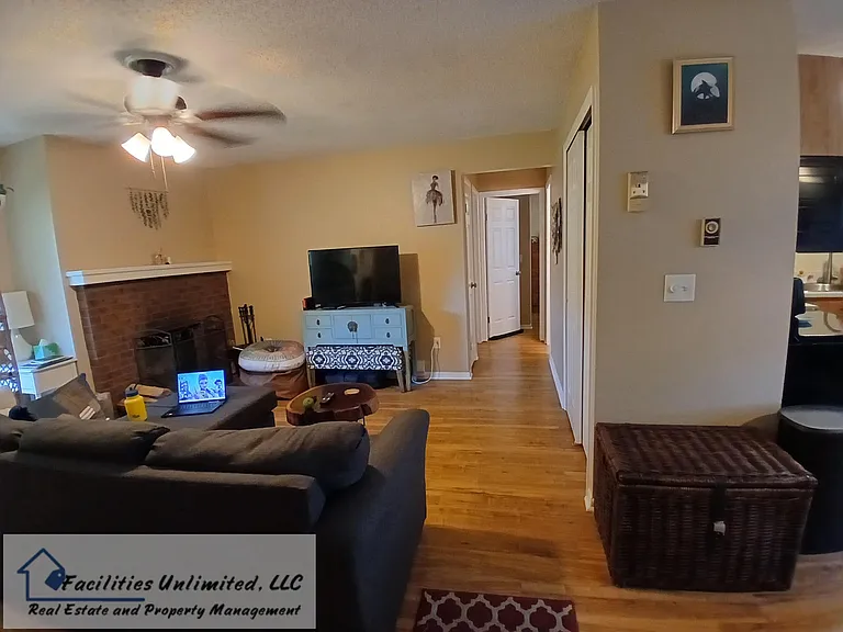 2601 Davidson Dr #A4 — Photo 4
