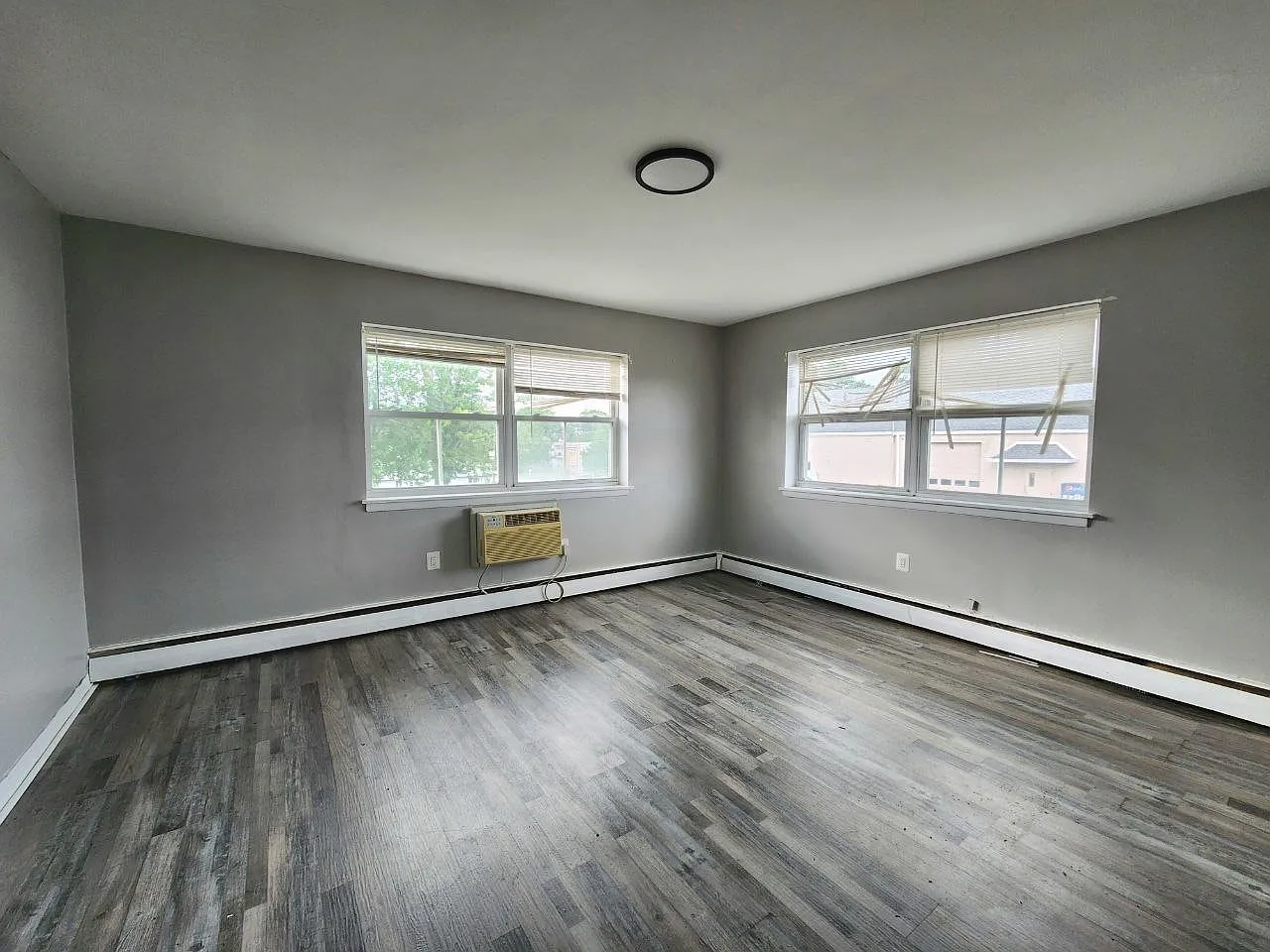 1 bed, 700 sqft, $1,395 — Photo 1
